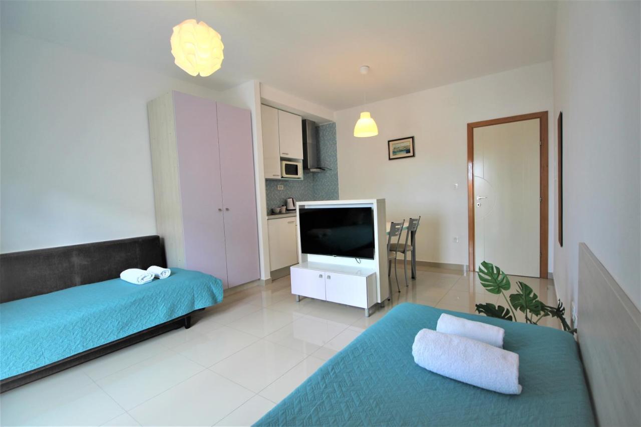 Apartments Adria Башка-Вода Екстер'єр фото