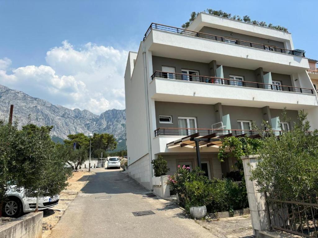 Apartments Adria Башка-Вода Екстер'єр фото