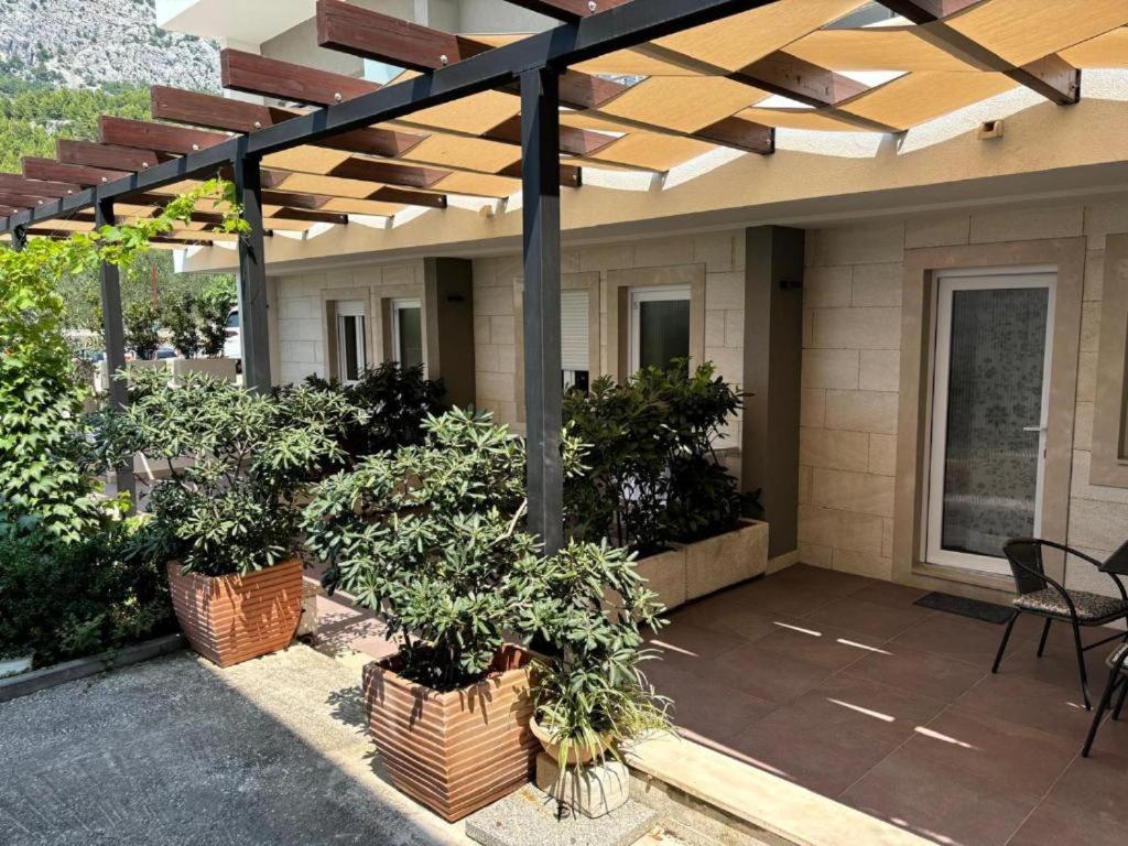Apartments Adria Башка-Вода Екстер'єр фото